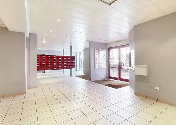 Appart hôtel Neoresid - Résidence Saint Marc 3*